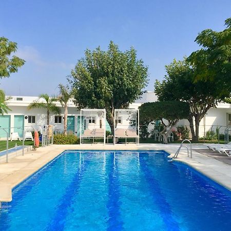 Hostal Las Cumbres 科尼尔-德拉弗龙特拉 外观 照片