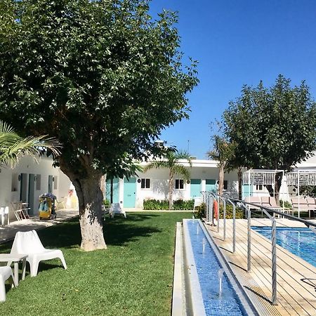 Hostal Las Cumbres 科尼尔-德拉弗龙特拉 外观 照片