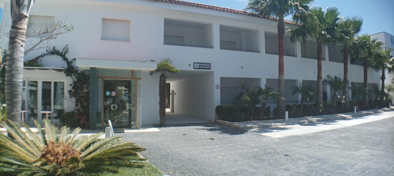 Hostal Las Cumbres 科尼尔-德拉弗龙特拉 外观 照片