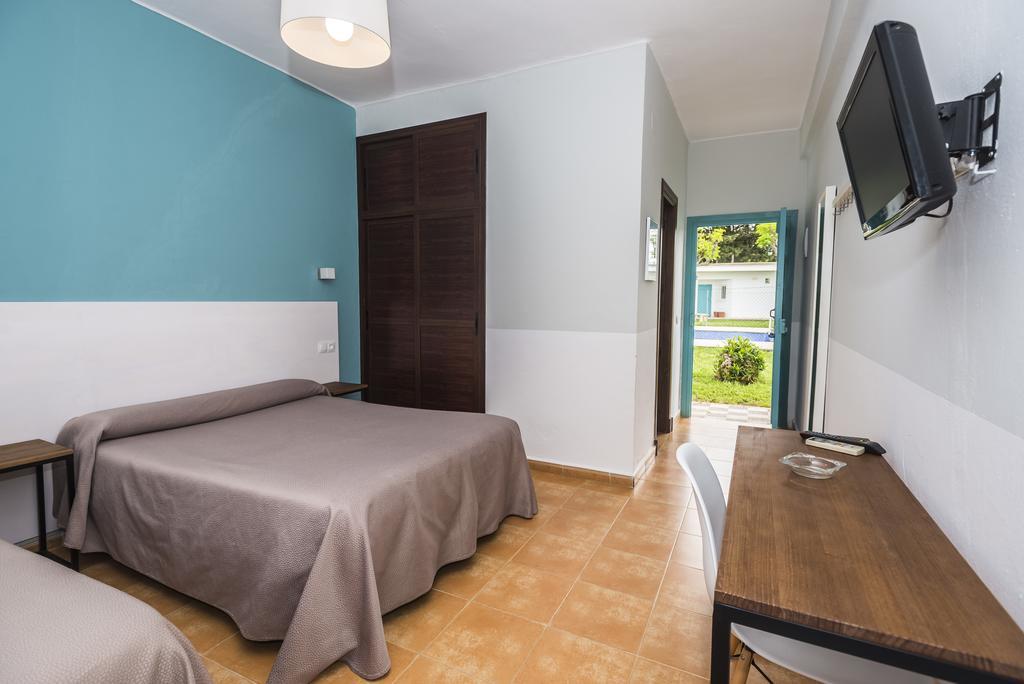Hostal Las Cumbres 科尼尔-德拉弗龙特拉 外观 照片