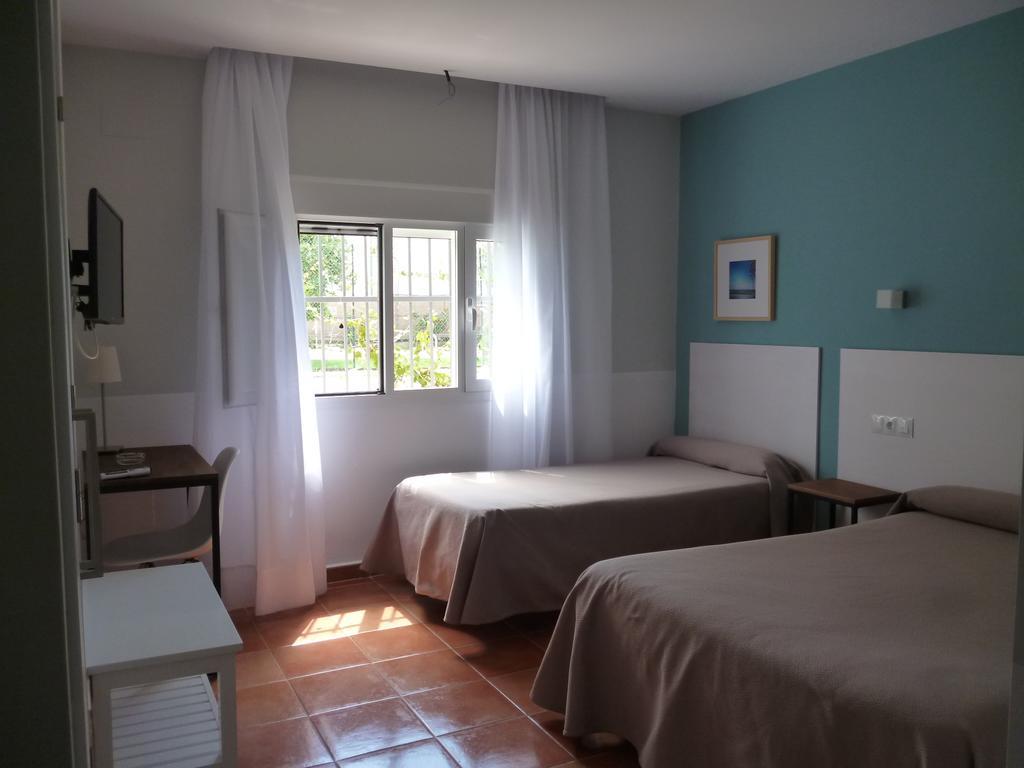 Hostal Las Cumbres 科尼尔-德拉弗龙特拉 外观 照片