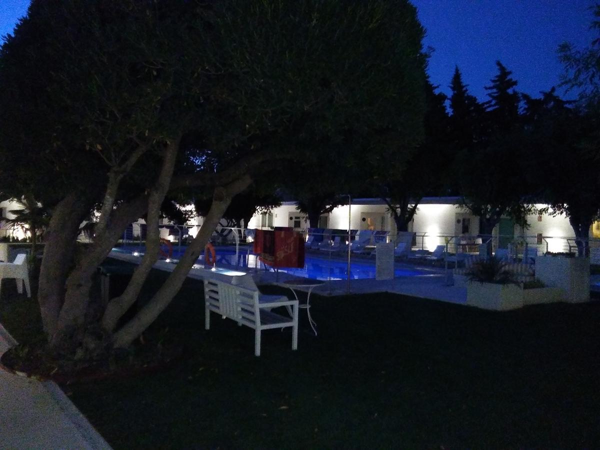 Hostal Las Cumbres 科尼尔-德拉弗龙特拉 外观 照片