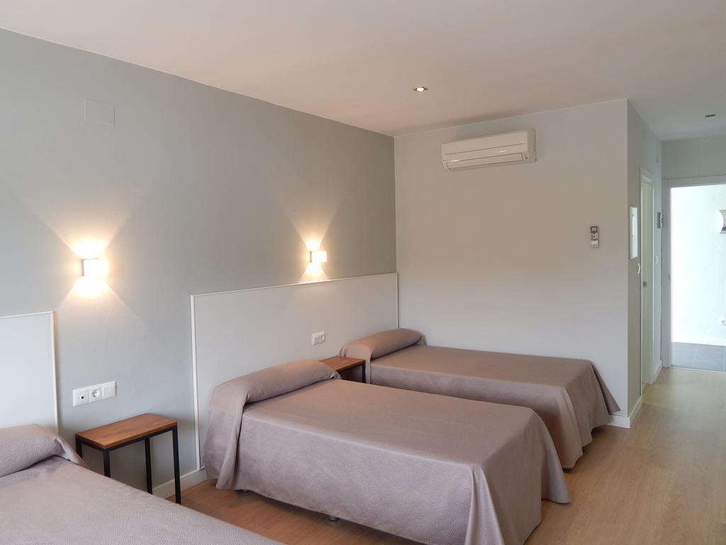 Hostal Las Cumbres 科尼尔-德拉弗龙特拉 客房 照片