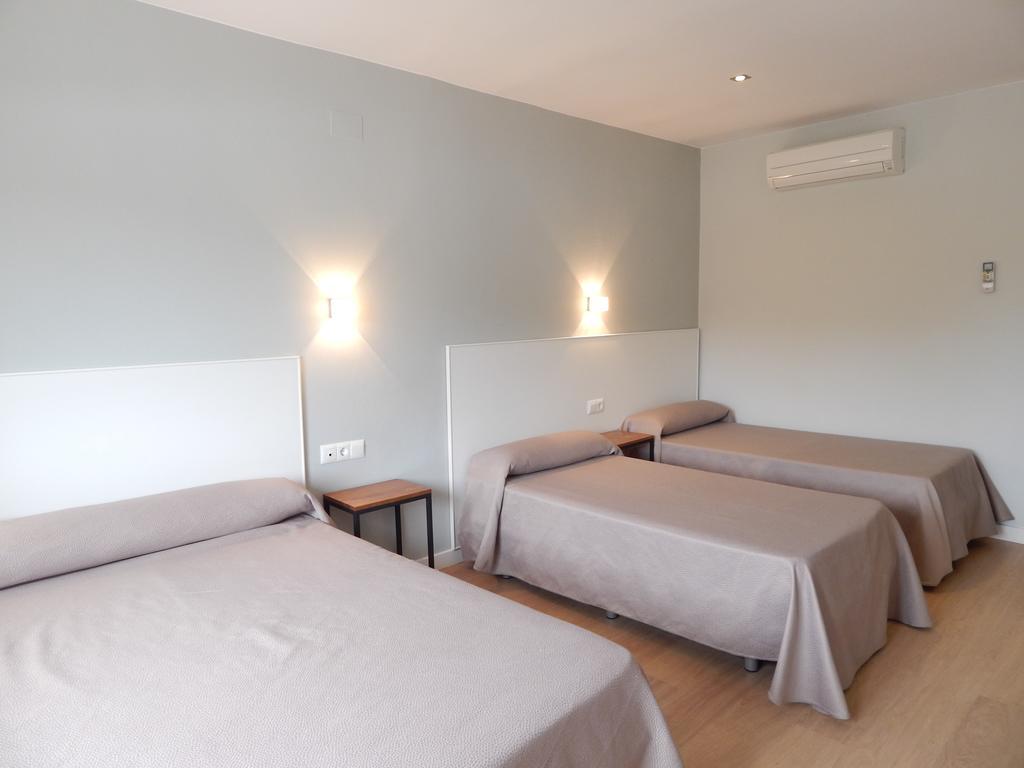 Hostal Las Cumbres 科尼尔-德拉弗龙特拉 客房 照片