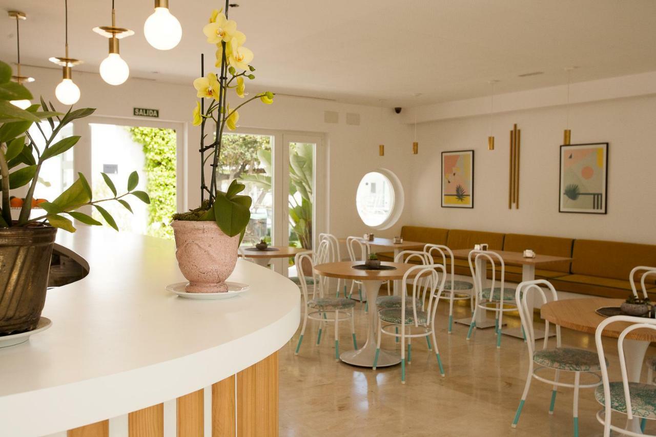 Hostal Las Cumbres 科尼尔-德拉弗龙特拉 外观 照片